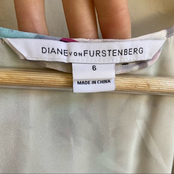 Diane Von Furstenberg Blue White Silk Dress - Picture 4 of 9